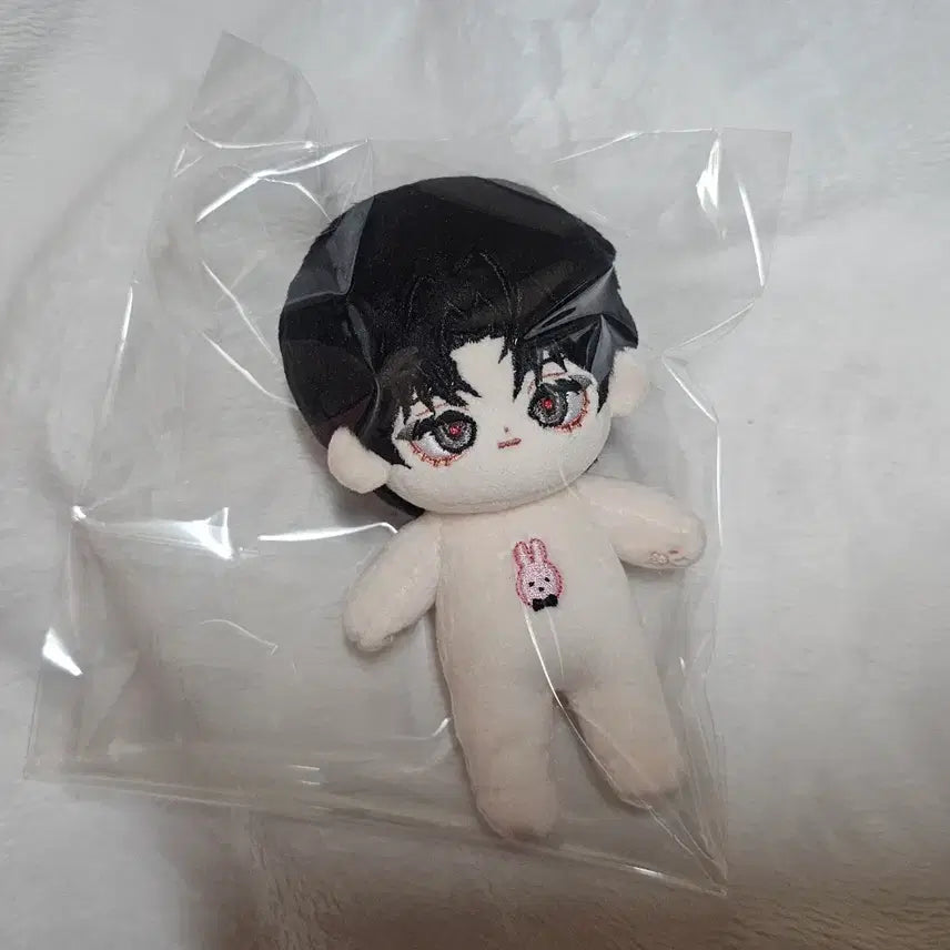 [BUNJANG] Kim Sol-eum 10cm Doll "Goe-dam Chul-geun" Version / 10cm 솜인형 갠제 김솔음 괴담출근 괴출 인형 포카 굿즈 팝업 캔뱃지