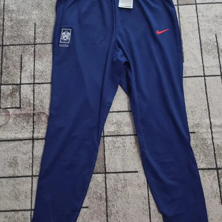 [BUNJANG] Nike Korea National Football Team Strike Pants Jogger XL / [새제품]선수지급용 축구 국가대표 스트라이크팬츠 조거 팬츠 사이즈XL