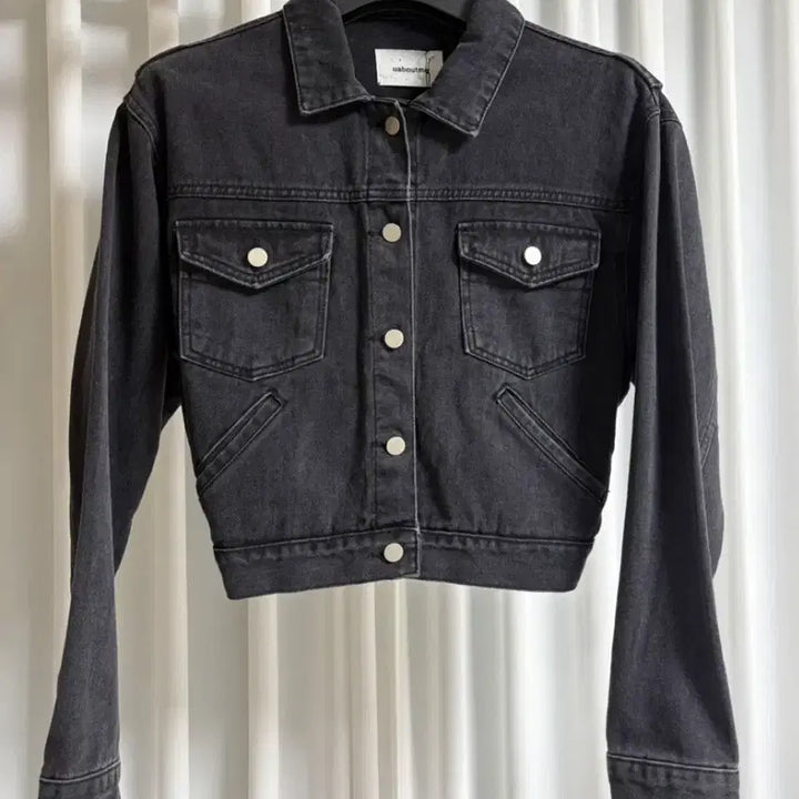 [BUNJANG] Your About Me Denim Jacket / 버버리 블루라벨 니트 집업
