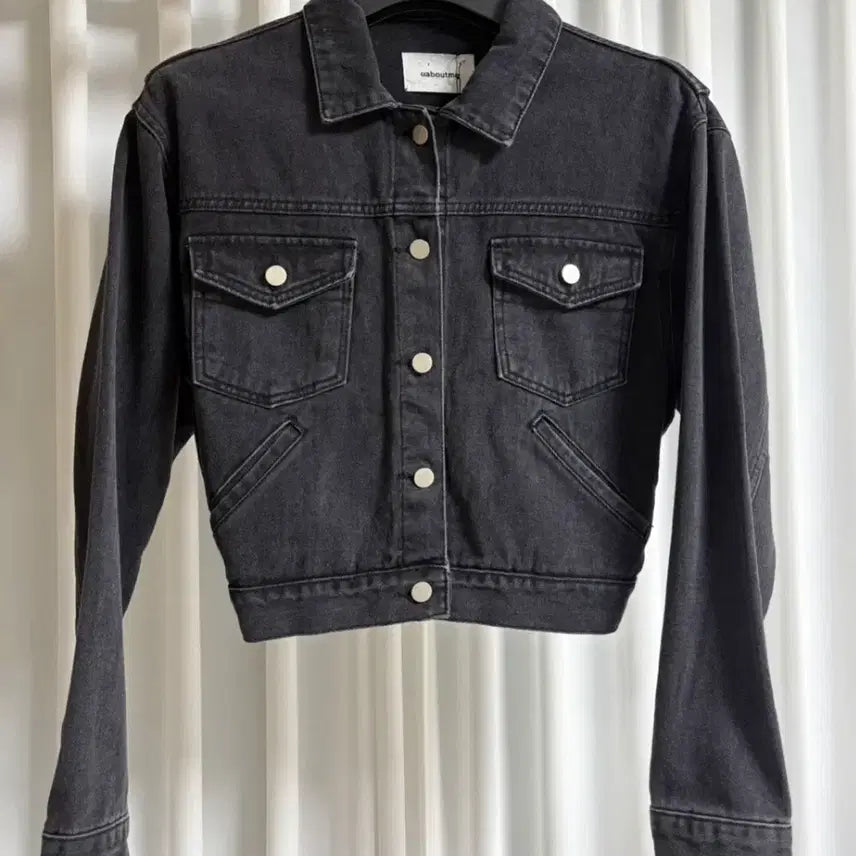 [BUNJANG] Your About Me Denim Jacket / 버버리 블루라벨 니트 집업