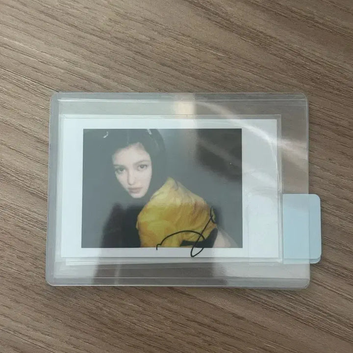 [BUNJANG] NewJeans Get Up ADOR Daniel Photocard / 뉴진스 겟업 이즈위 다니엘