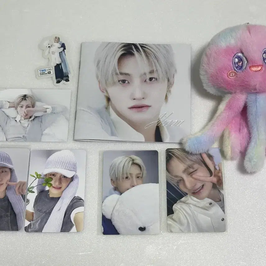[SOLD OUT] 투어스 지훈 해파리 인형 세트