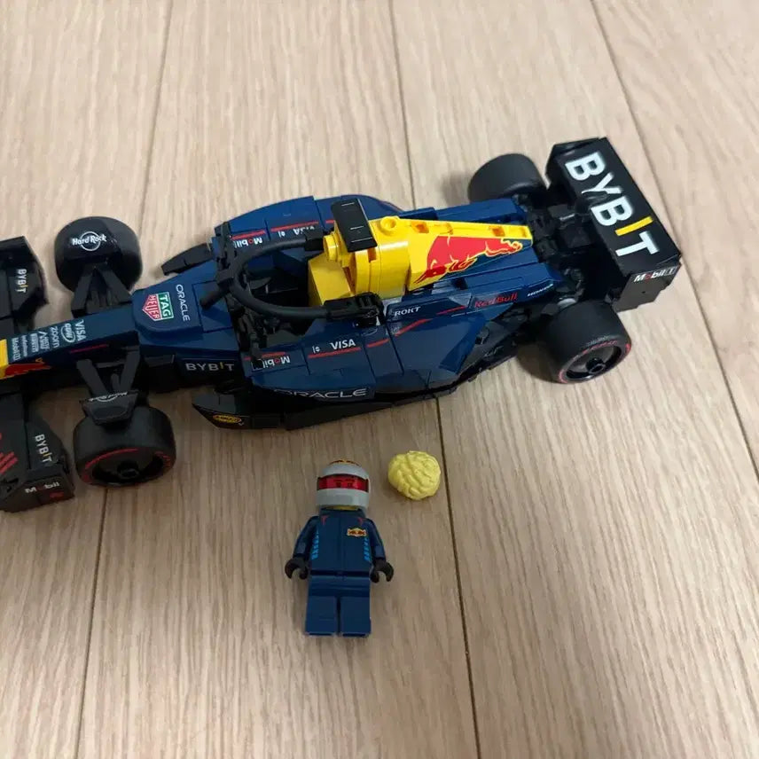 [BUNJANG] LEGO Speed Champions Red Bull Racing RB18 F1 / 레고 77243 스피드챔피언 레드불 f1
