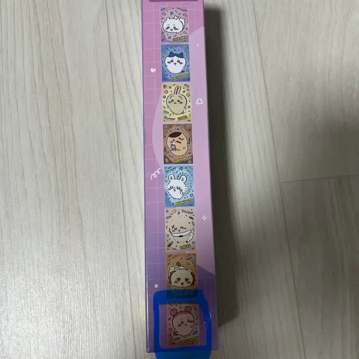 [BUNJANG] Chiikawa Random A4 Poster - Kani / 치이카와 먼작귀 랜덤 A4 포스터 카니 1장
