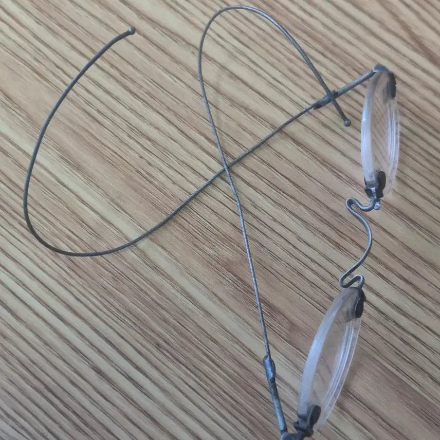 [BUNJANG] Antique Magnifying Glass and Case / 옛날 안경과 안경집
