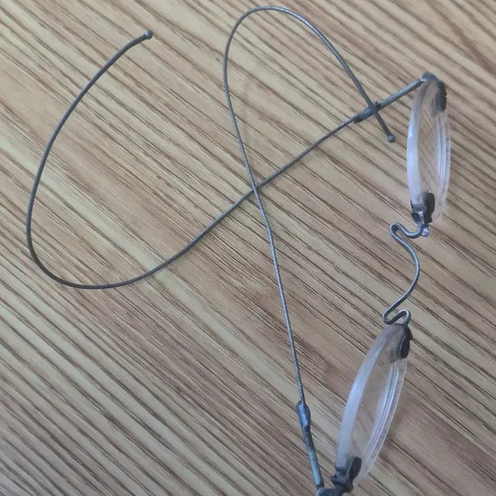 [BUNJANG] Antique Magnifying Glass and Case / 옛날 안경과 안경집