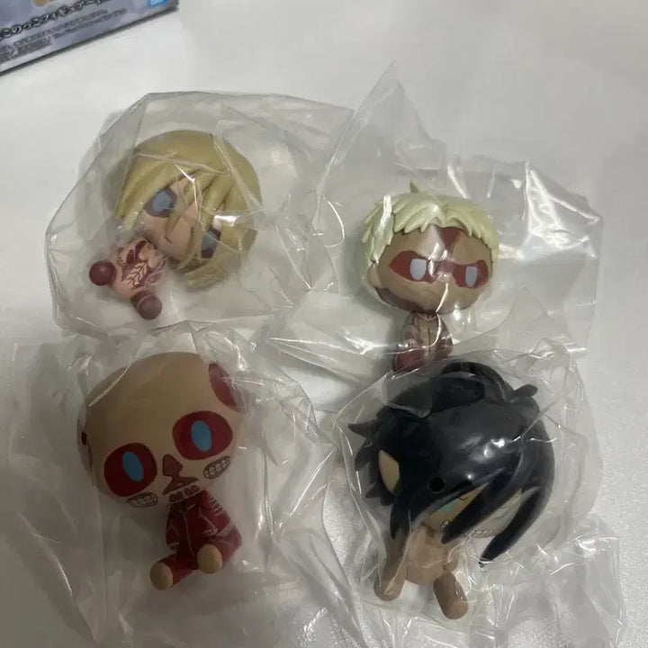 [BUNJANG] Attack on Titan ChoconoCo Full Set / 진격의거인 I상 거인 초코노코 풀셋