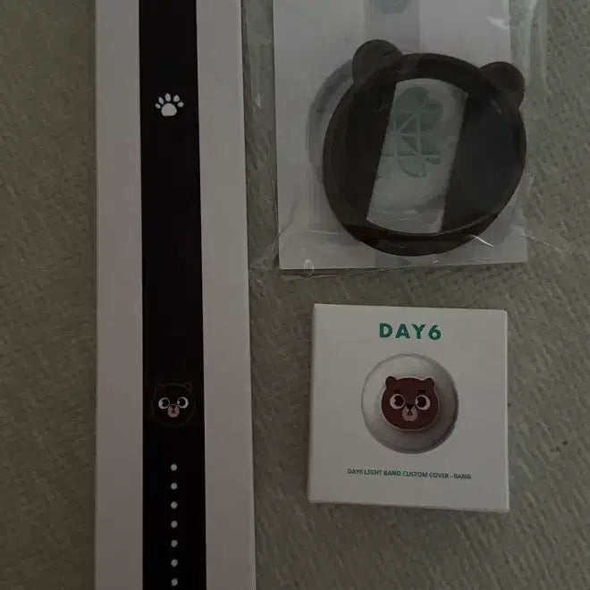 [SOLD OUT] [미개봉] 데이식스 마데워치 커스텀세트 방