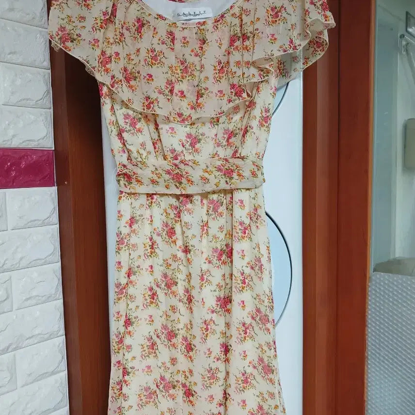 [BUNJANG] GALFIT Flower Chiffon Midi Dress (M) / GALFIT 플라워 쉬폰 원피스 M