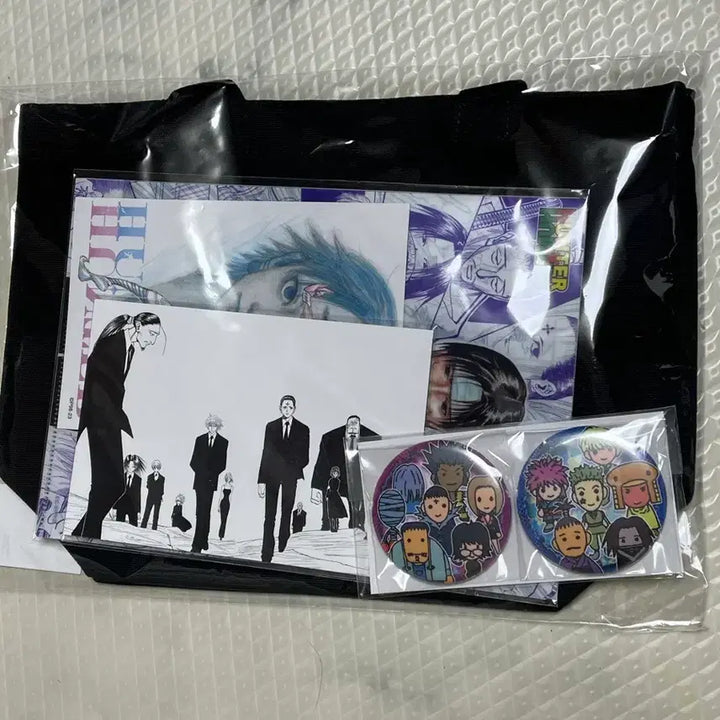 [BUNJANG] Hunter x Hunter Phantom Troupe Merchandise Set (Bag, Badge, Postcard) / 헌터헌터 점프샵 환영여단 굿즈세트 (가방, 뱃지, 엽서)