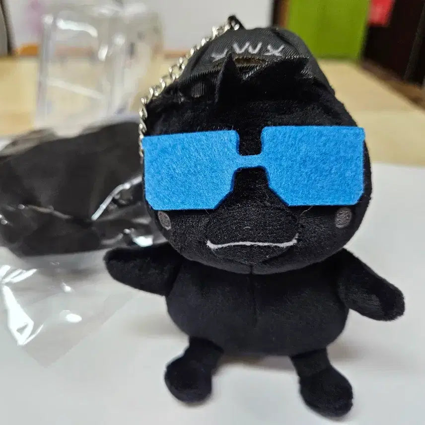 [BUNJANG] 2PM Wooyoung Black Bbiyoung Doll / 2pm우영.장우영 블랙 삐영이