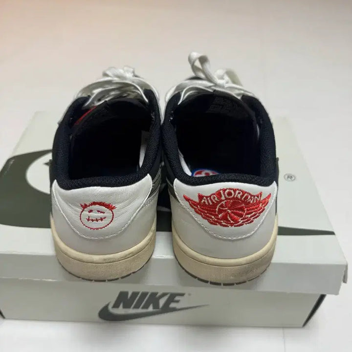 [BUNJANG] Nike Air Jordan 1 Low Travis Scott Olive / 나이키 조던 스캇 올리브 260