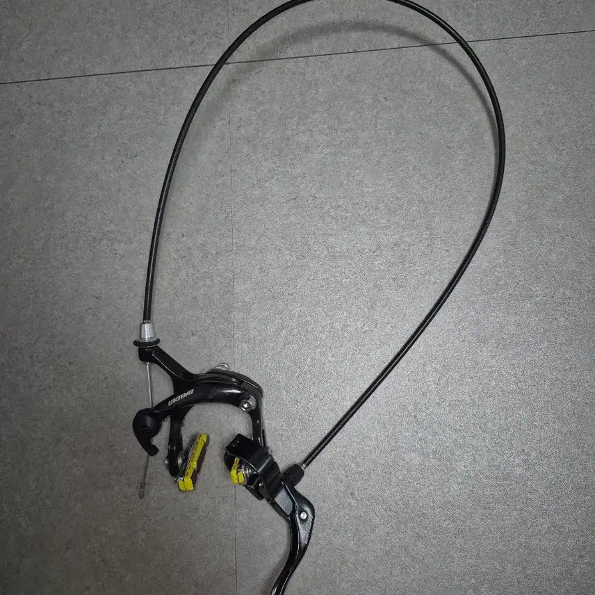 [BUNJANG] Unknown Pixie Rear Brake with Carbon Pads / 언노운 픽시 뒷브래이크 [카본 패드]