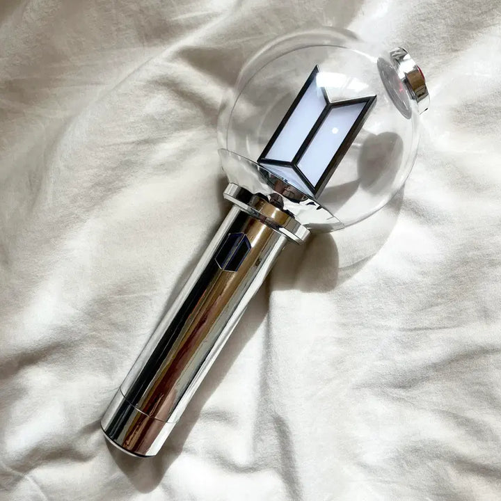 [BUNJANG] BTS Army Bomb Ver.3/4 Sticker Skin (Silver, Reflective) / bts 아미밤 스티커 사미밤 스티커 아미밤 데코 bts 응원봉 꾸미기