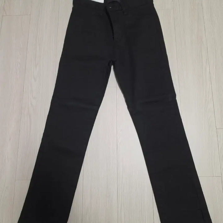 [SOLD OUT] mins JEANS 블랙 데님 팬츠