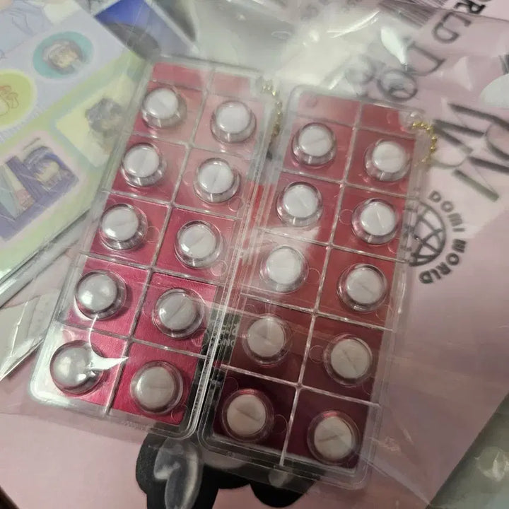 [BUNJANG] Taito Kuji Pill Sheet Gacha Miniature Keychain / 타이토 쿠지 알약 시트 키링 가챠 미니어쳐