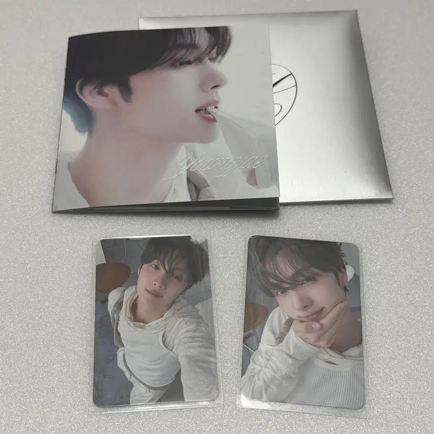[BUNJANG] TWS Youngjae Hush Album + 2 Photocards / 투어스 영재 허쉬 앨범 + 포카2