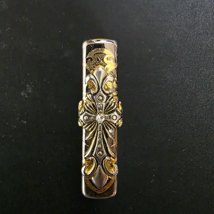 [BUNJANG] American Made Tribal Cross Design Zippo Lighter / 미국산 트라이벌 크로스 디자인 지퍼 라이터