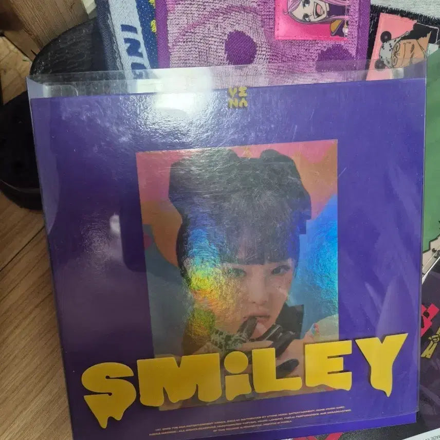 [BUNJANG] Yena Choi Smiley Album / 최예나 Smiley 앨범