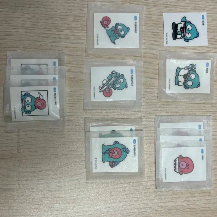 [BUNJANG] Hangyeodong Grape Jelly Ttibu Seal Collection / 한교동 포도젤리 띠부씰 교환 판매 가능