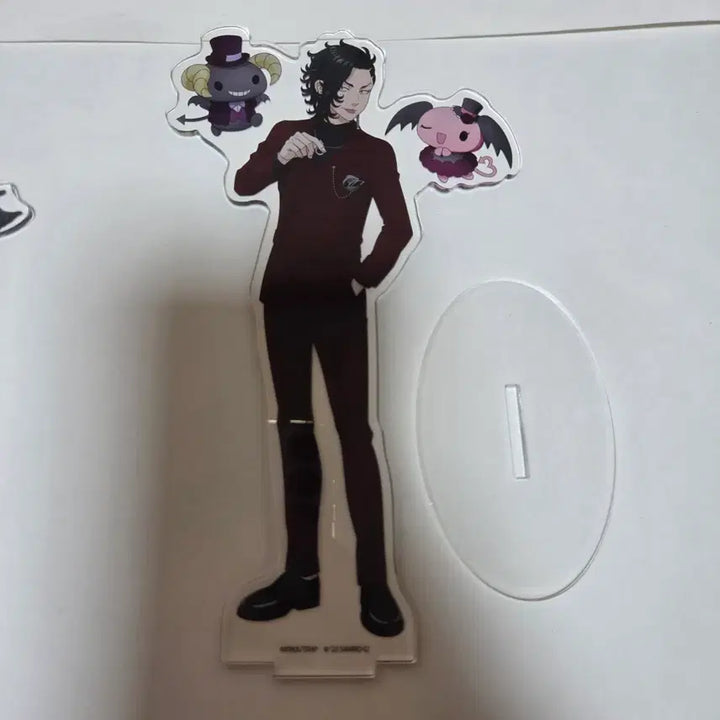 [BUNJANG] Sanrio x Tokyo Revengers Collaboration Acrylic Stand - Devil Design / 코코노이 코코 도리벤 도쿄리벤져스 아크릴 산리오 정장 악마