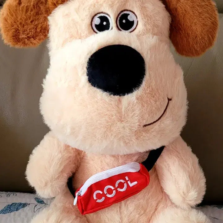 [BUNJANG] Gromit Dog 35cm Plush Doll / Raincoat Usagi Keyring Doll / [가격내림]그로밋 강아지 35cm인형/우비 우사기 키링인형(새상품)
