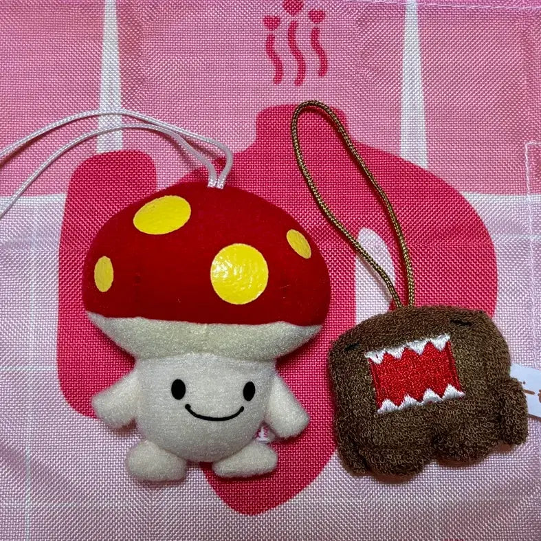 [BUNJANG] SAN E-X Mushroom + Domo-kun Bundle Set Keychain / (고전)산엑스 버섯+ 도모군 똥키링(일괄)
