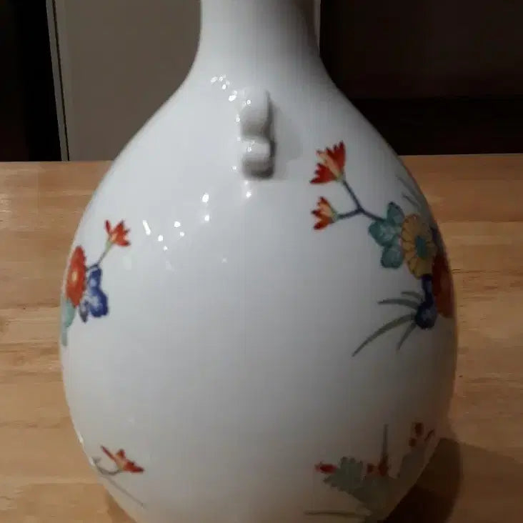 [BUNJANG] Hyangransa Ceramic Vase with Floral Pattern / 향란사 도자기 꽃무늬  화병