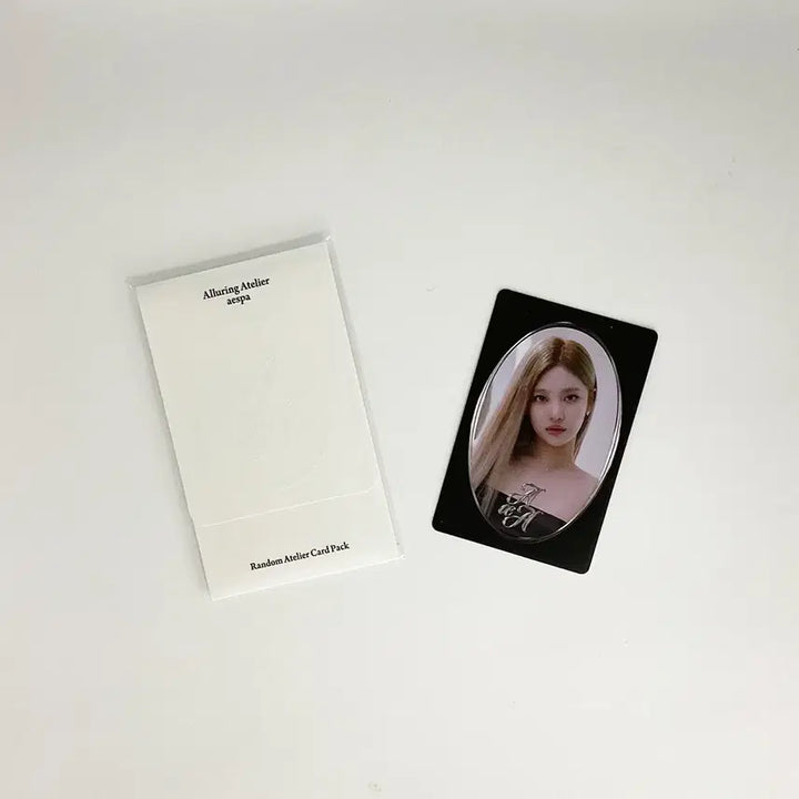 [BUNJANG] Aespa NingNing Alluring Atelier Photocard / 에스파 닝닝 얼루어링 아뜰리에 포토카드 포카