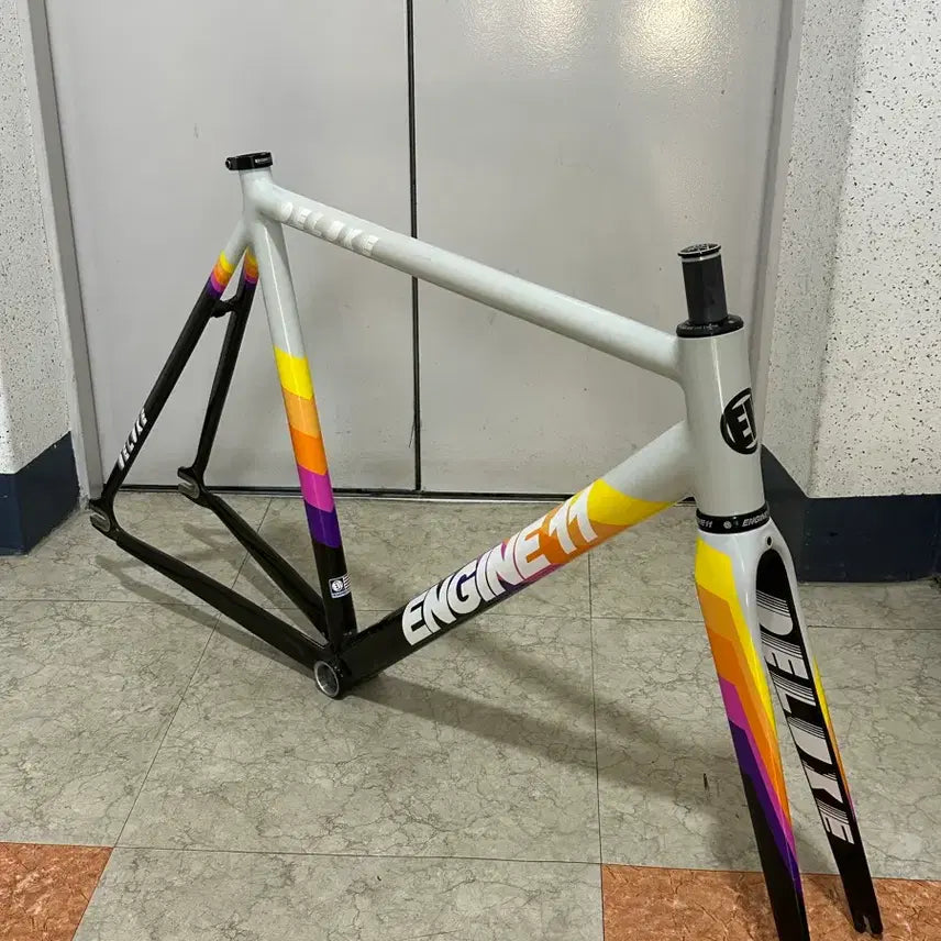 [BUNJANG] Engine11 Krit.D Deluxe Frame Set (L, 2024) / 엔진11 크릿디 디럭스 프레임셋 (L,2024)