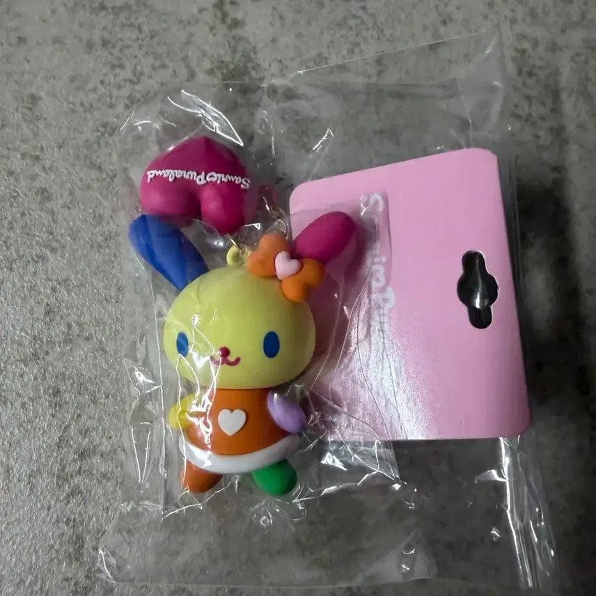 [BUNJANG] Sanrio Puroland Usahana Keyring / 산리오 퓨로랜드 우사하나 키링