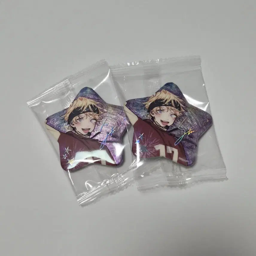 [BUNJANG] Resin Pop-up Sparkles Can Badge - Love is Fantasy / 레진 팝업 스파클즈 캔뱃지 - 사랑은환상