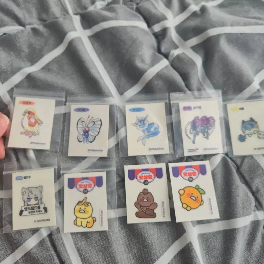 [BUNJANG] Pokemon Bread Stickers &amp; Kakao Friends Stickers Bundle / 포켓몬 빵 띠부씰 + 카카오프렌즈 씰