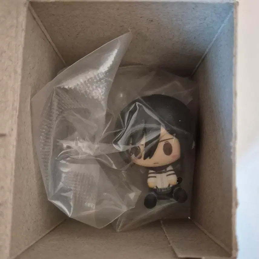 [BUNJANG] Attack on Titan Ichiban Kuji Mikasa Ackerman Chokonokko Figure / 진격의거인 이치방쿠지 제일복권 h상 미카사 초코노코 팝니다.