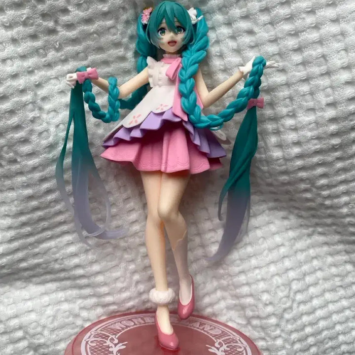 [BUNJANG] Hatsune Miku Figure / 미쿠 피규어