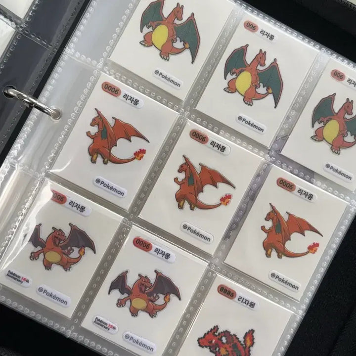 [BUNJANG] Complete Set of Charizard Stickers Collection Bundle / 리자몽 전종!! 띠부실 도감 일괄