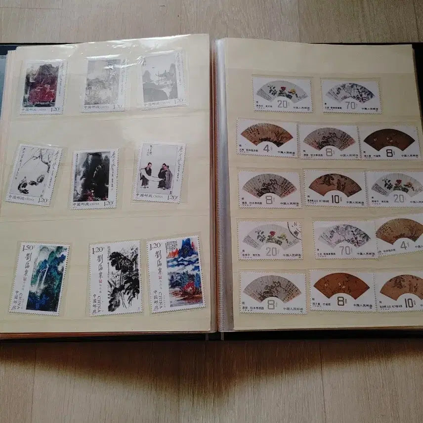 [BUNJANG] Rare Chinese Stamp Album (People&