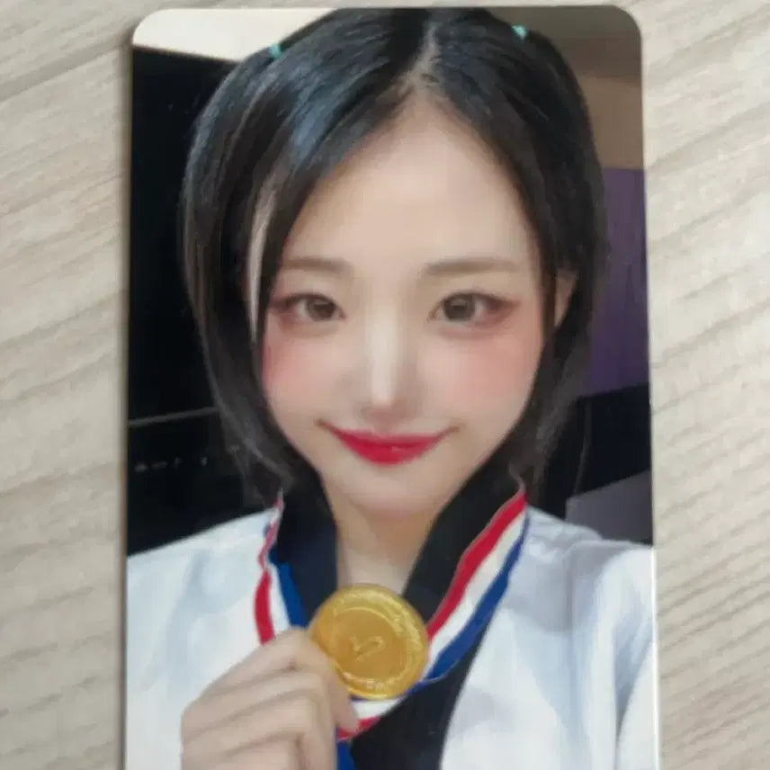 [BUNJANG] QWER Heena Photocard / QWER 히나포카