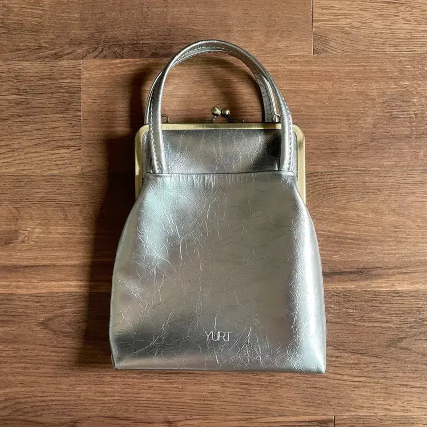[BUNJANG] YURT Mini Silver Crossbody Bag / 유르트 미니 실버 크로스백