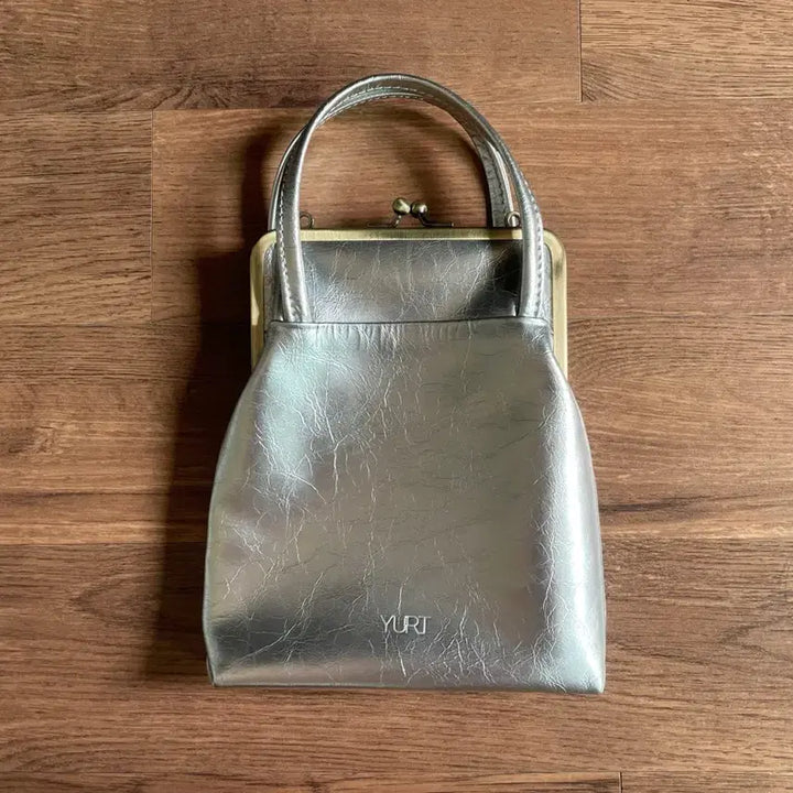 [BUNJANG] YURT Mini Silver Crossbody Bag / 유르트 미니 실버 크로스백