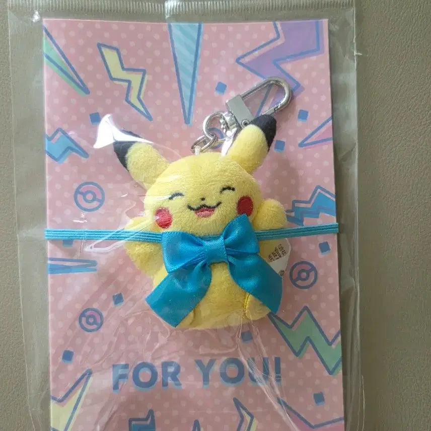 [BUNJANG] Pokemon Pikachu Greeting Card Mini Mascot Plush Keychain / 포켓몬스터 피카츄 인사말 카드 미니 마스코트 인형키링