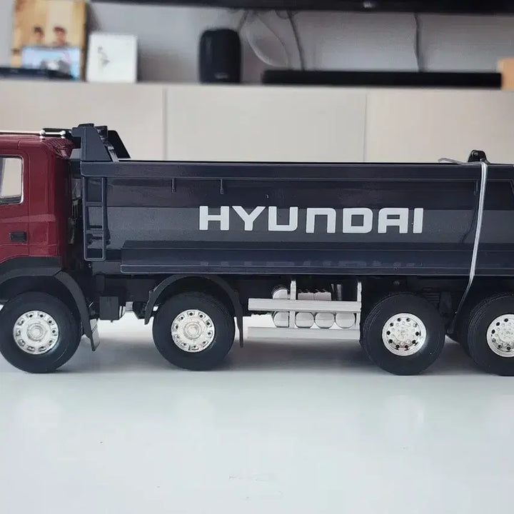 [BUNJANG] 1:32 Hyundai Trago Dump Truck Dealer Version Diecast Model / 1:32 현대 트라고 덤프 트럭 수출형 딜러버전 국산 다이캐스트