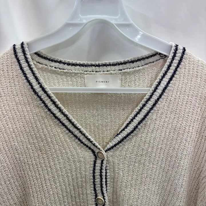 [BUNJANG] Pigment V-Neck Color-Block Short-Sleeve Knit Cardigan / 피그먼트 브이넥 배색 라인 반팔 니트 가디건
