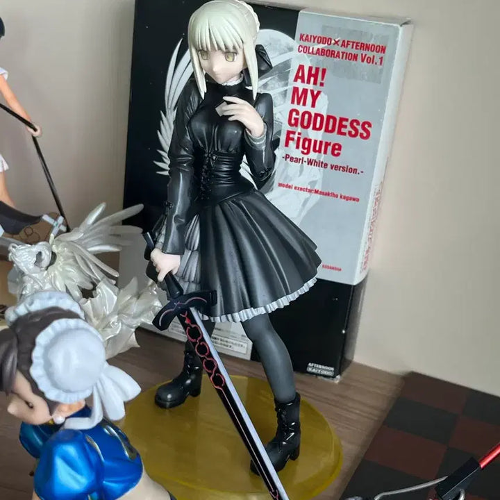[BUNJANG] Alter Saber Alter Alterattaraxia Figure / 세이버 얼터 아타락시아 피규어