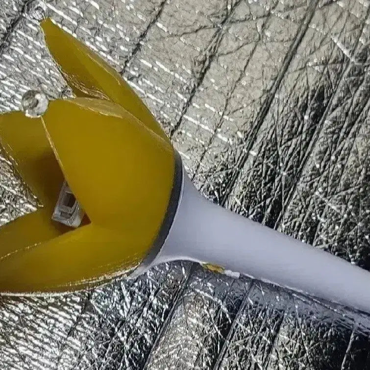 [BUNJANG] Big Bang Official Light Stick (Bangbong) / 상태 좋은 빅뱅 응원봉 뱅봉 최저가에 팝니다!