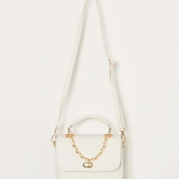 [BUNJANG] Wego Miracle Chain Ita Bag / 위고 미니 미라클 체인 이타백