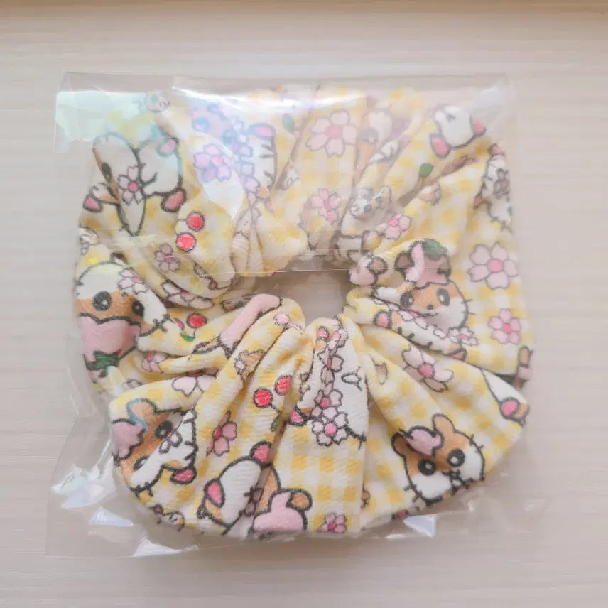 [BUNJANG] Sanrio Kuririn Handmade Scrunchie - New Product / 미개봉 산리오 쿠리링 핸드메이드 곱창끈 새상품