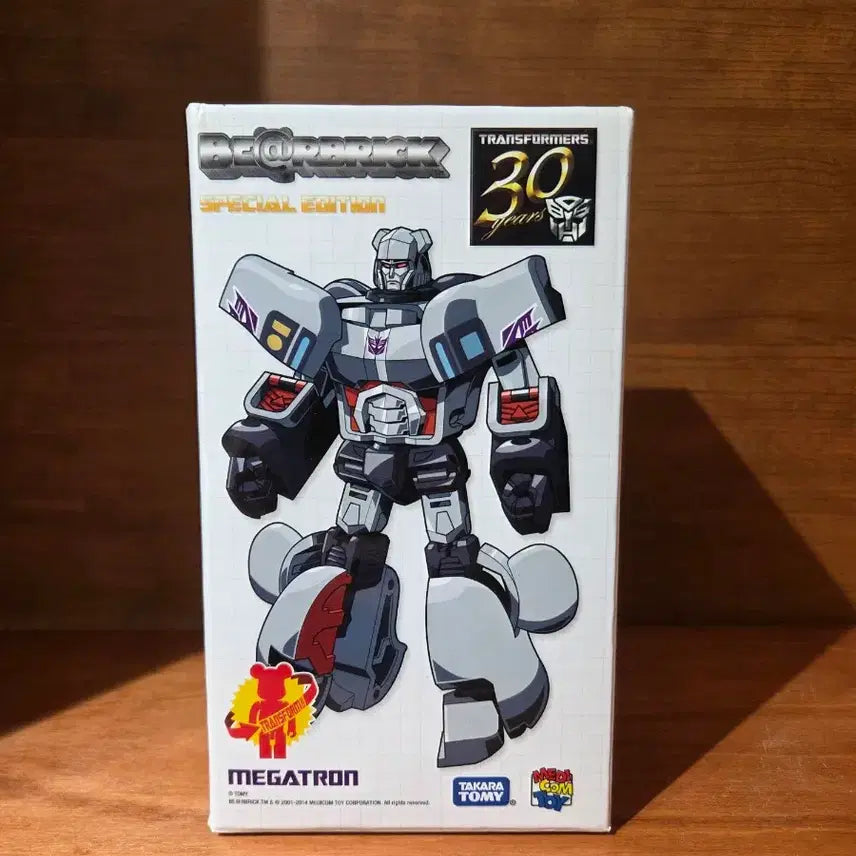 [BUNJANG] Bearbrick Transformer Megatron 200% Figure / 베어브릭 트랜스포머 메가트론 200% 구성품 풀박