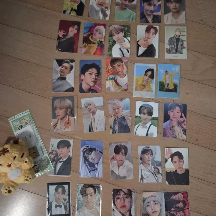 [BUNJANG] Seventeen Bundle Set Goods Photocard and Hotti / 급전!!일괄)세븐틴 굿즈, 홋티 판매합니다!!(금요일까지 이 가격)