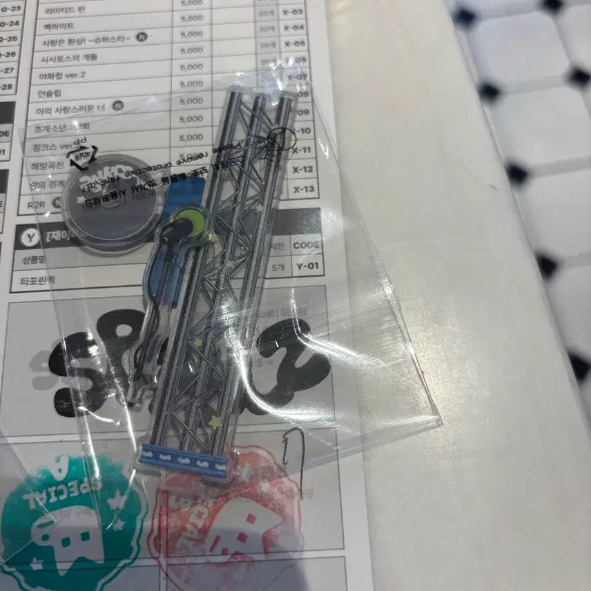 [BUNJANG] Resin Sparkles Stage Mini Stand Microphone / 레진 스파클즈 스테이지 미니 스탠드 마이크
